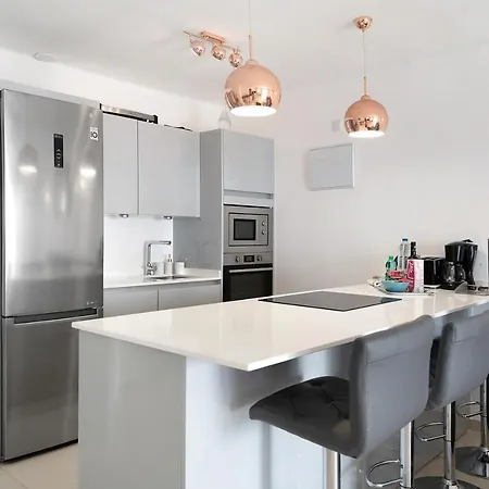 Puerto Chico E Appartamento