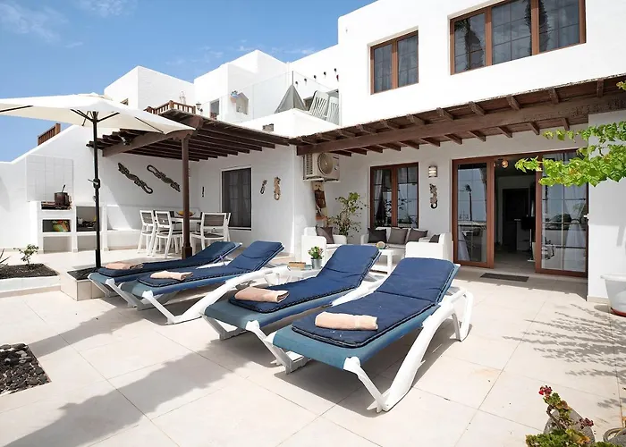 Puerto Chico E Apartmán *